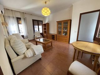 Miete Etagenwohnung  Calle taller del moro. Piso amueblado en alquiler