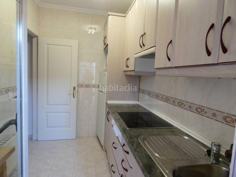 Foto c6967b8d-df12-40f1-8c36-06529fe6ba49. Alquiler piso alquiler de piso capital en Avenida Europa-San Antón Toledo