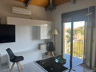 Location Duplex  Piedrabuena. Apartamento amueblado tipo duplex con vistas espectaculares