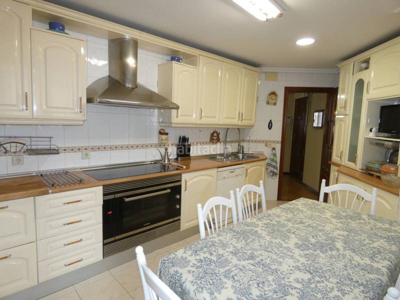Foto 4ee068ad-504c-4c30-9e51-a9a4e18bfe98. Duplex avec chauffage parking dans Avenida Europa-San Antón Toledo