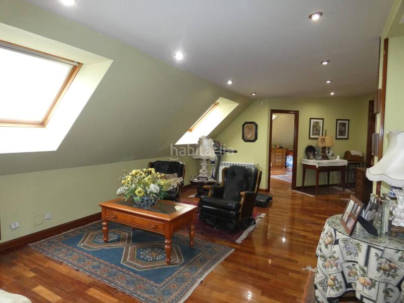 Foto b3b23343-596e-4679-8c37-a4293f3b42bc. Duplex avec chauffage parking dans Avenida Europa-San Antón Toledo