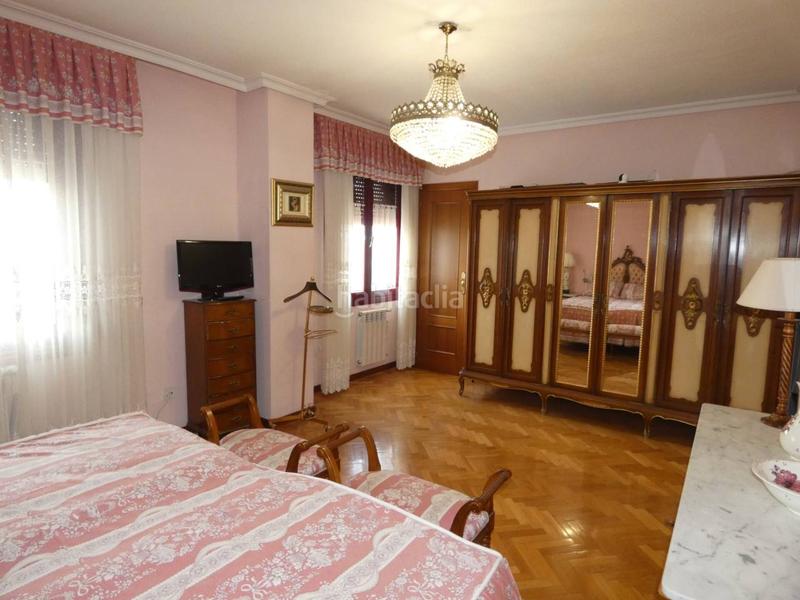 Foto ce9fa9f0-9d98-4ce7-a05a-c55820fea9f7. Duplex avec chauffage parking dans Avenida Europa-San Antón Toledo