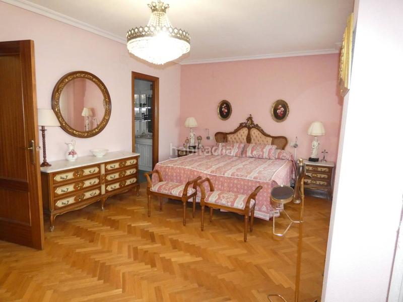 Foto d949f43d-b95a-40d2-a774-4b46c4f3e03f. Duplex avec chauffage parking dans Avenida Europa-San Antón Toledo