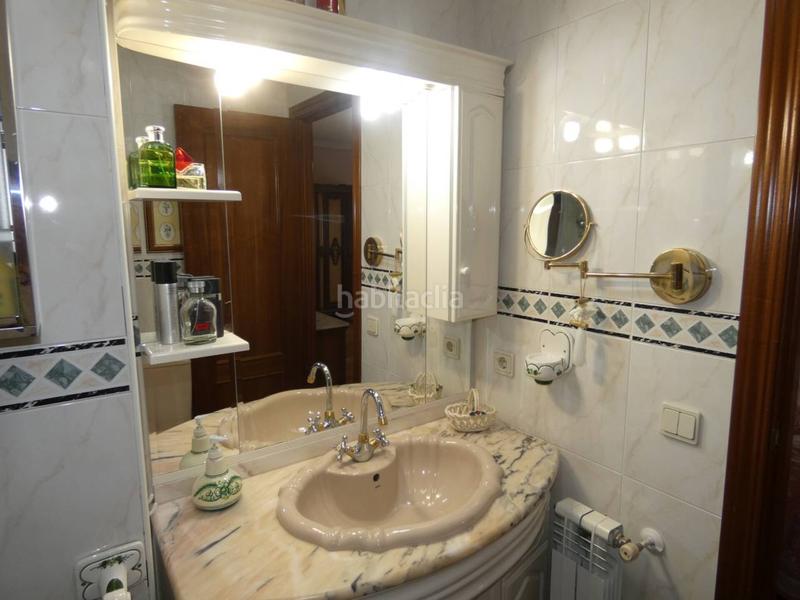 Foto fa53c52a-89f6-42be-9569-91ad8f930434. Duplex avec chauffage parking dans Avenida Europa-San Antón Toledo