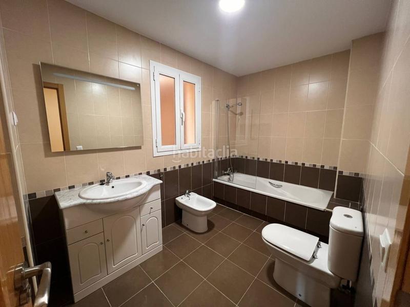 Foto d6e8d93c-4f3a-4d60-8bb5-30a40651d563. Location appartement avec chauffage parking dans Tomelloso