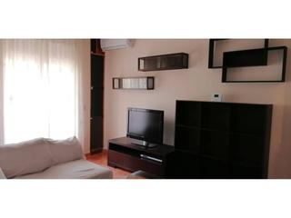 Alquiler Piso  Nuestra señora de la guia. Estupendo piso en alquiler en zona sta barbara