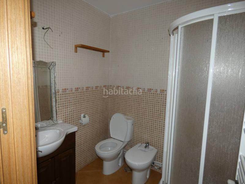 Foto 9a4f9cb9-c8a8-4e8b-99a8-a987b667159f. Rent apartment with heating parking in Mocejón