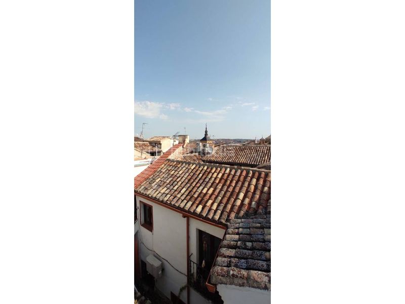 Foto 06a876c8-5764-48c3-9b78-772aae6aa211. Casa a Casco Histórico Toledo