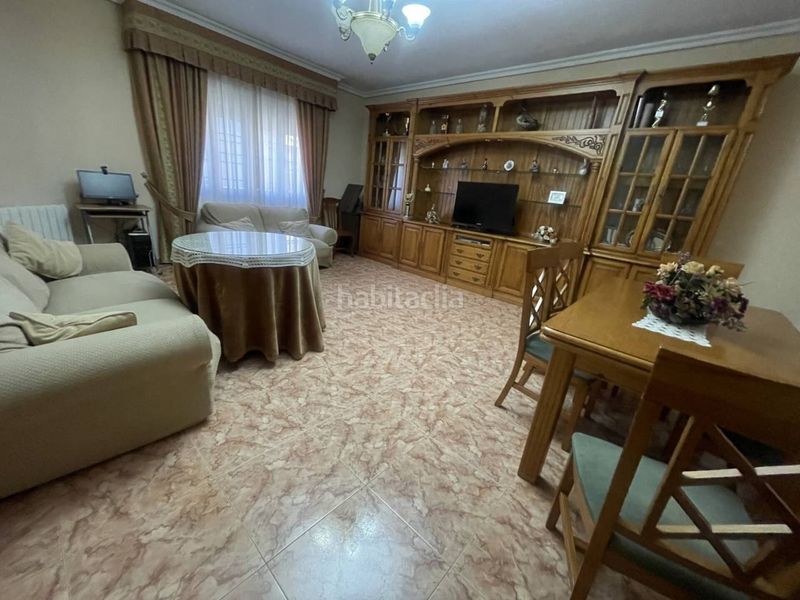 Foto 2039a13d-1597-481b-9ac8-339ec094c3c1. Casa a calle quirós 5 a Ajofrín