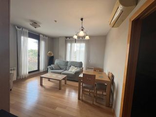 Location Appartement à Calle corralillo  de san miguel 4. Piso en alquiler en casco histórico