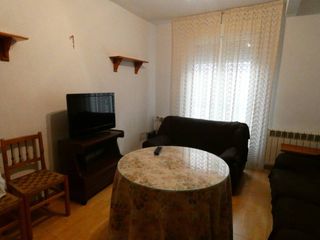 Miete Etagenwohnung  Calle covarrubias. Piso en alquiler en plaza de toros