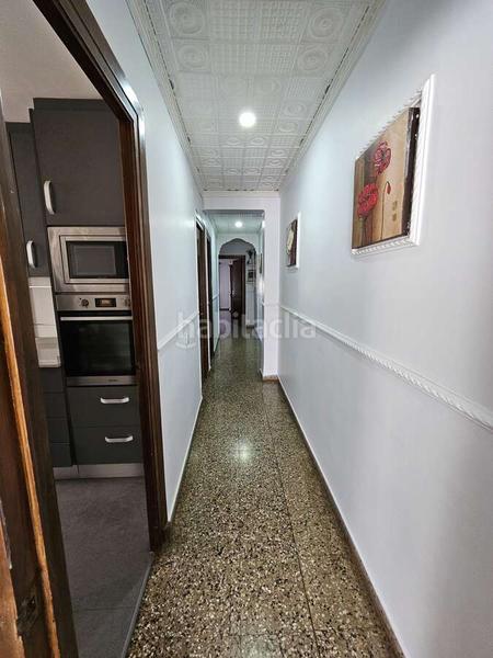 Foto aee6b8d6-60f5-4190-a2d9-237d86f9bb78. Pis a Catarroja