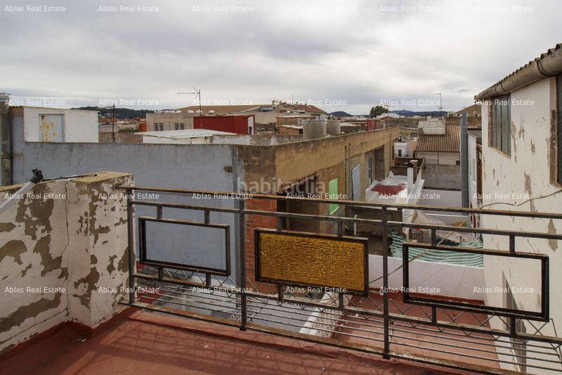 Foto 9d0a01c5-d220-4684-881d-041482e8a60a. Casa amb calefacció aparcament a Montroi / Montroy