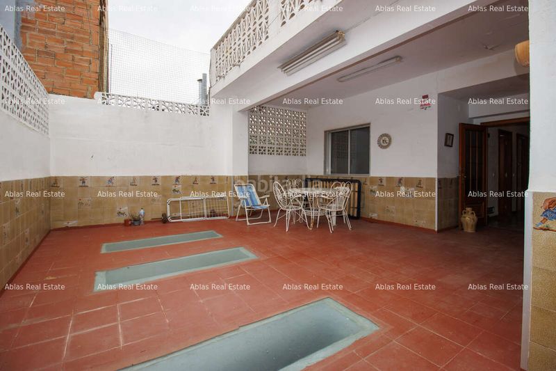 Foto cc70c824-0651-4200-986b-db9e25071518. Casa amb calefacció aparcament a Montroi / Montroy