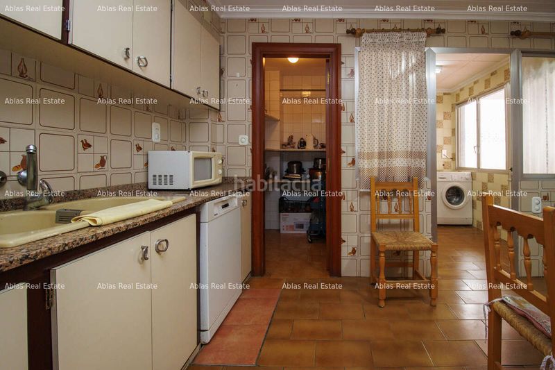 Foto f80e4f8f-4d3a-4557-83a6-f1b64d1011ba. Casa amb calefacció aparcament a Montroi / Montroy