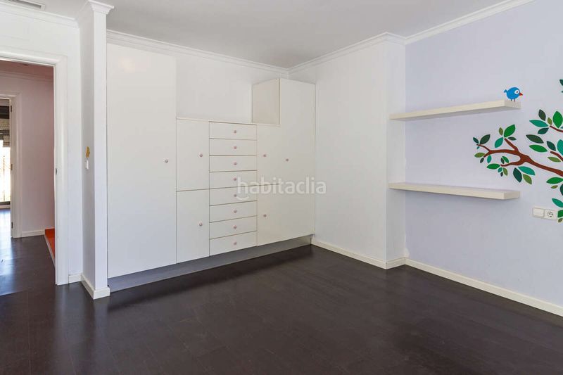 Foto cb6b04f4-4b21-463b-8989-7727fc89da9c. Casa amb aparcament a Catarroja