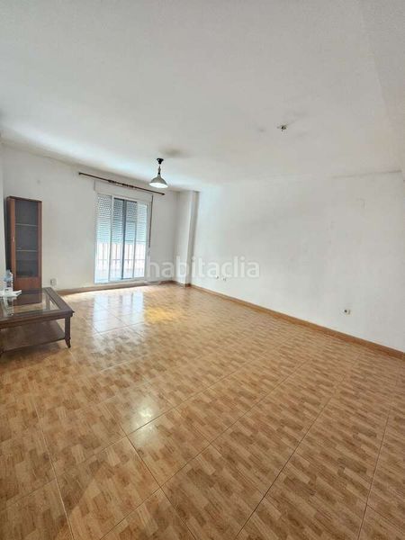 Foto 7e13a83f-1ab2-407b-8dd1-4e98fbfadb45. Piso en Catarroja