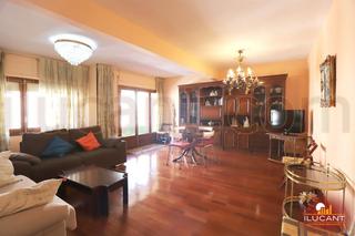 Appartement à Benalúa. Oportunidad de piso céntrico en benalua