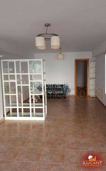 Foto c86397b4-7e79-4046-af57-9aba488f52ea. Local comercial en Campoamor Alicante