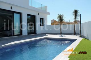 Xalet a Montesinos (Los). Villas de lujo desde 390.000iva