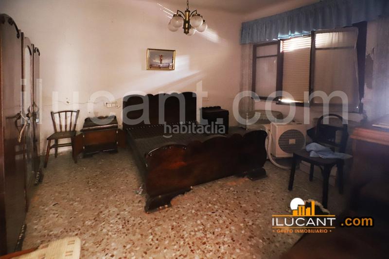 Foto 857d1e9a-86ab-4165-af5a-b54d032a58cd. Planta baja en San Agustín Alicante