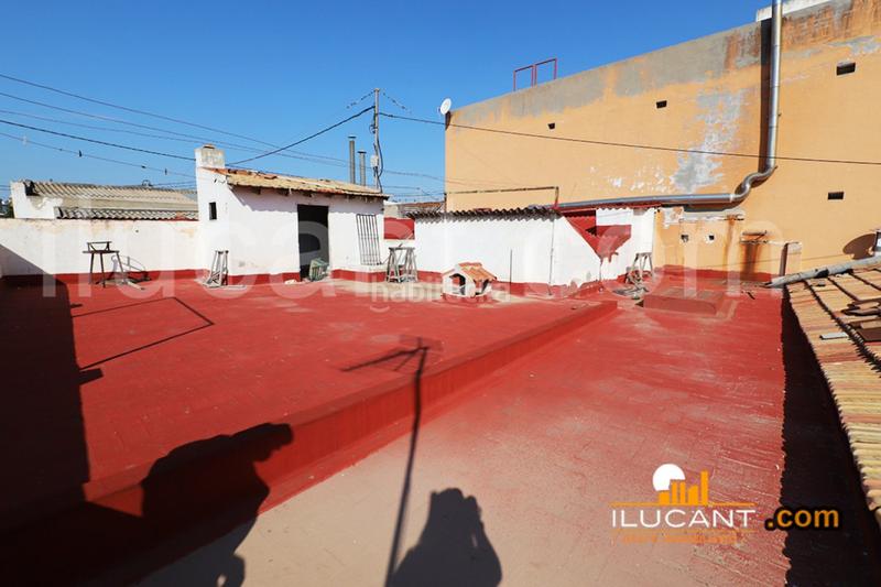 Foto b5e748b0-189c-4777-8234-40ea2e02d7d2. Planta baja en San Agustín Alicante