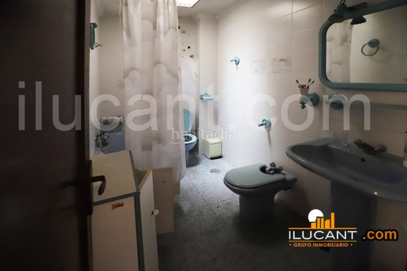 Foto c2ab66c7-cf3c-4385-8b01-717aab9d99d7. Planta baja en San Agustín Alicante