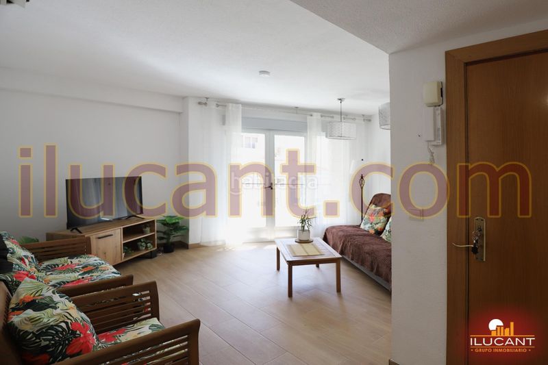 Foto 4c2418cd-3ea8-4408-9767-7a43788f730d. Pis a Campoamor Alicante