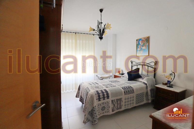 Foto 8a51770b-8259-4b87-aaf4-6acfeb655be7. Piso en Campello Pueblo Campello (el)