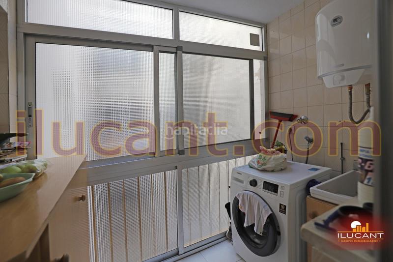 Foto a05df251-8d80-411b-a571-717335c0041d. Piso en Campello Pueblo Campello (el)