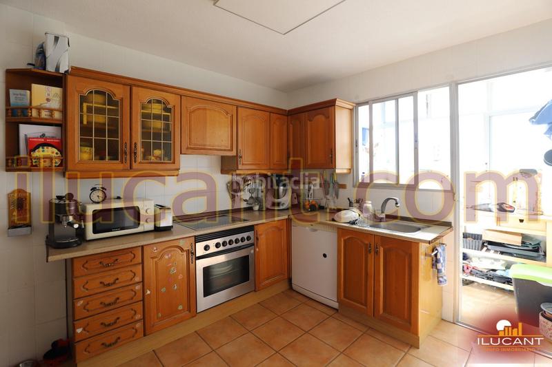 Foto 2afe3157-aa90-4551-94de-ca0f4793a50f. Piso en Mercado Alicante