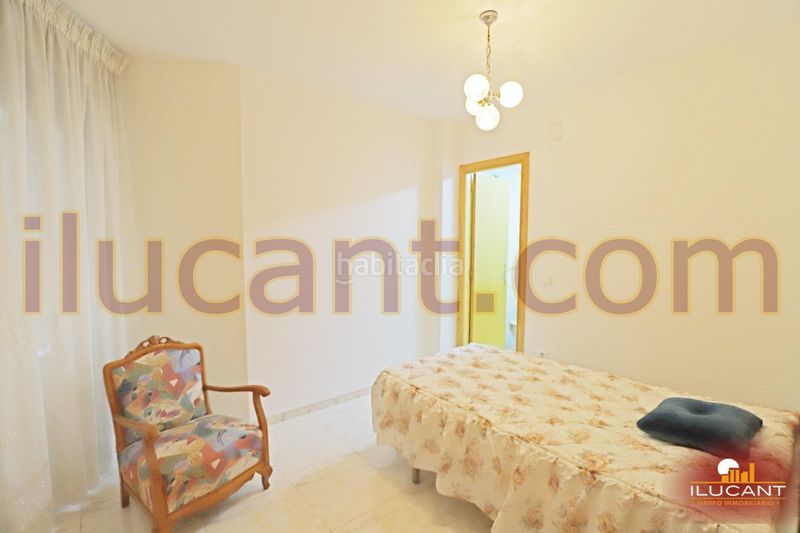 Foto f20c74c5-97f5-402f-ac74-0b0b5bc81da6. Pis a Mercado Alicante