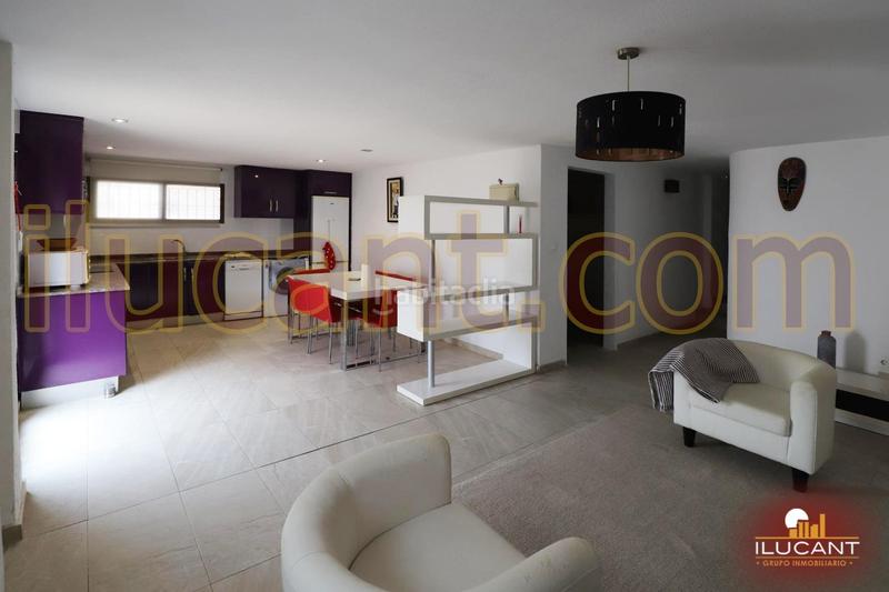 Foto b623943f-076c-4e30-a9aa-fa253c7248f6. Chalet espectacular chalet, urbano, 3 plantas, piscina. urb. La Huerta. en Mutxamel