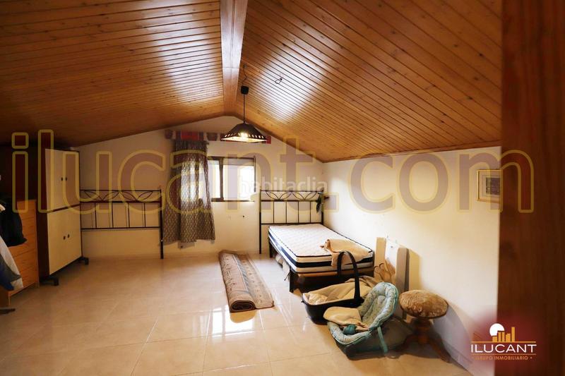 Foto cf6b5b6f-eb25-4c1d-9f4c-1d597710664d. Chalet espectacular chalet, urbano, 3 plantas, piscina. urb. La Huerta. en Mutxamel