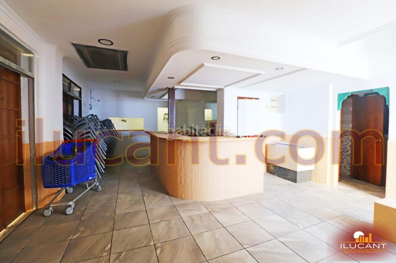 Foto 5f77a1ba-b1fd-4547-aaa8-f761fb6f75b7. Local comercial a Babel Alicante