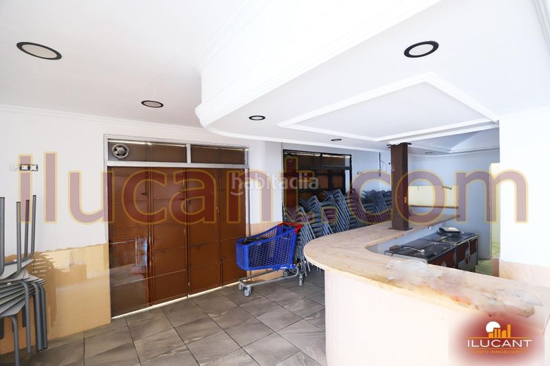 Foto b8892dfc-93d6-4f55-b3d4-9921627ab536. Local comercial a Babel Alicante