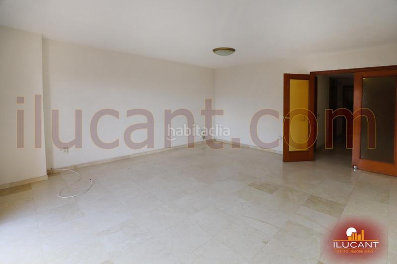 Foto 4dfafd13-b261-43b2-b2cb-445e52bd2af0. Alquiler piso en Ensanche-Diputación Alicante