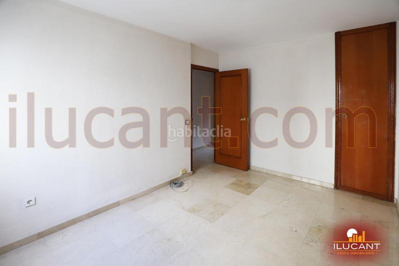 Foto 52a80e79-41e8-4423-bc16-a20a9d90a945. Alquiler piso en Ensanche-Diputación Alicante