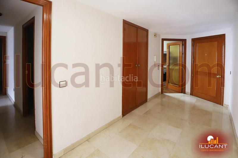Foto 55f5fba9-0564-4680-9715-63101f1d39ad. Alquiler piso en Ensanche-Diputación Alicante