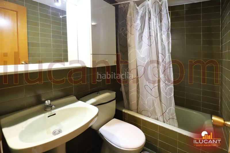 Foto b992f2d8-0150-4165-bd7f-0150d404b8f0. Alquiler piso en Ensanche-Diputación Alicante
