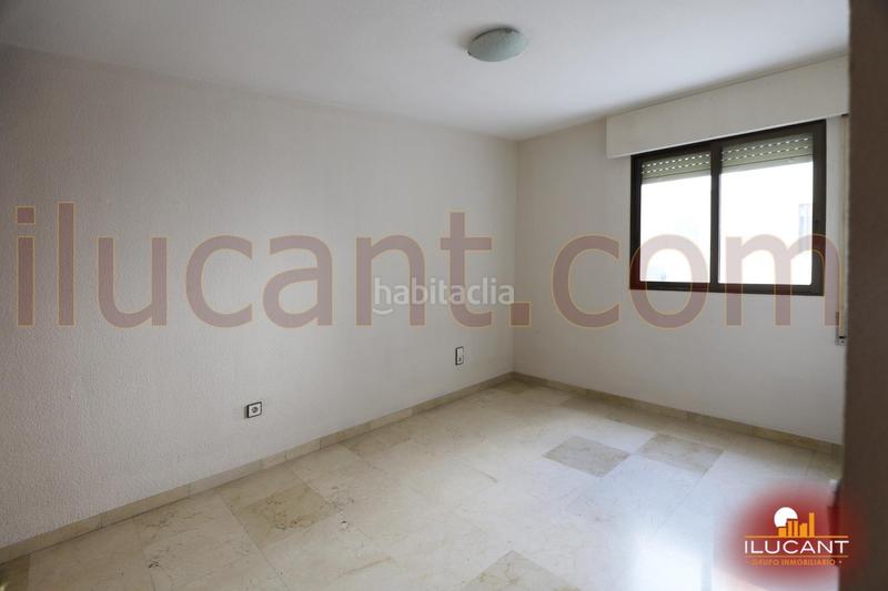 Foto fa39731e-e75d-4cf6-bc82-c23f842b83bc. Alquiler piso en Ensanche-Diputación Alicante