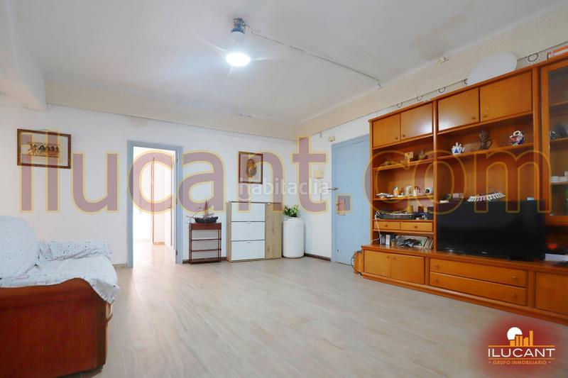 Foto 37ebbab6-d293-4ef6-b8aa-62ca7424f194. Piso en Barrio del Centro Alicante