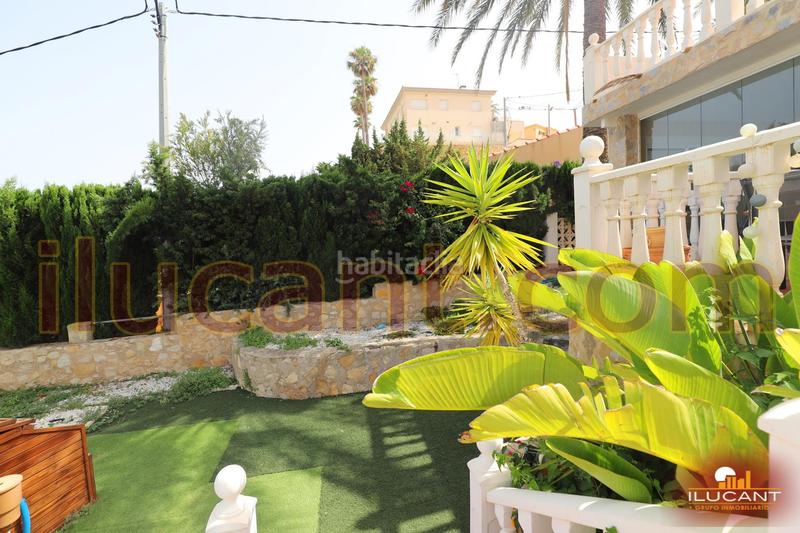 Foto 90a7e4a1-3f89-406a-a52b-bd95240ef750. Chalet espectacular chalet vistas al mar opcion de compra en Campello (el)