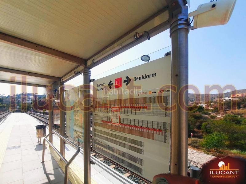 Foto be885267-47b4-4ed2-96bf-5de0c8c48e96. Chalet espectacular chalet vistas al mar opcion de compra en Campello (el)