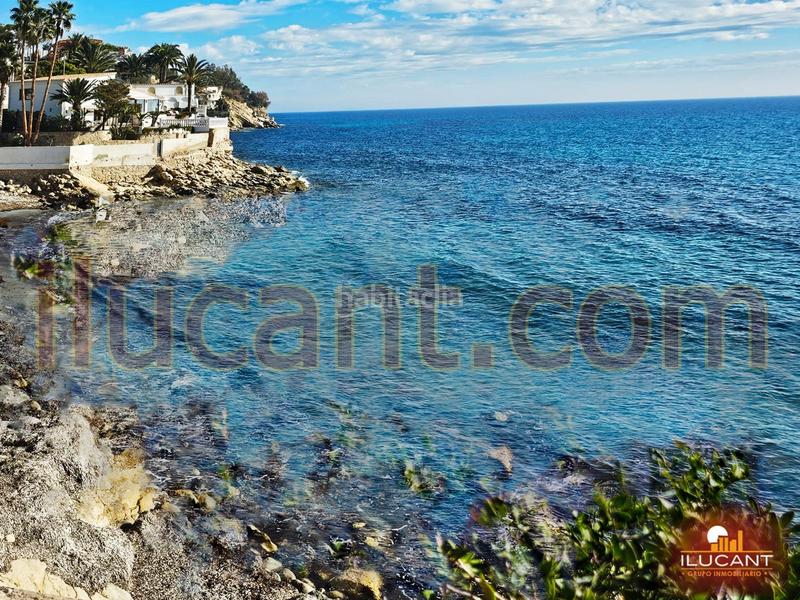 Foto e68b4ae2-97be-4c7e-b482-442ecc5f9bc9. Chalet espectacular chalet vistas al mar opcion de compra en Campello (el)