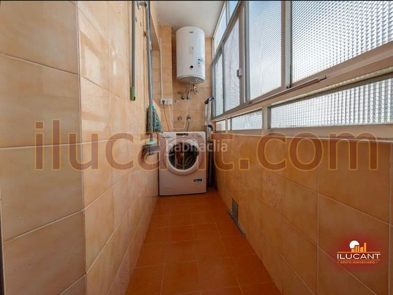 Foto 8c6d4aa2-5015-483d-96e6-aefd9c993242. Pis amb calefacció a Carolinas Altas Alicante