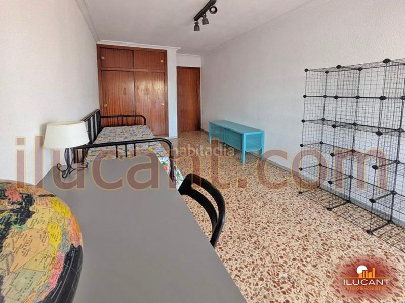 Foto d691b164-864d-4e91-ad2a-8e7757c9cf23. Pis amb calefacció a Carolinas Altas Alicante
