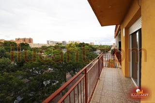 Flat in Nou Alacant. Exteriorluminoso proximo al hospital general