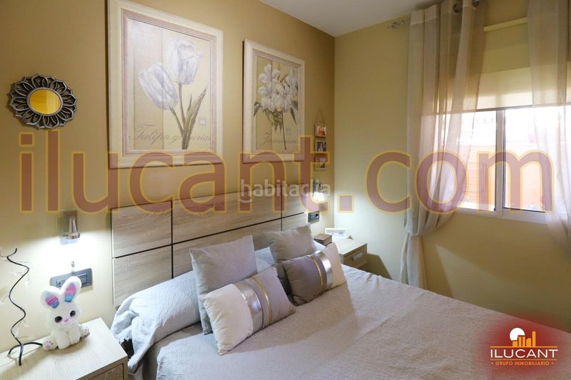 Foto 1fa89743-18fb-466c-8f27-928f0a33d169. Casa amb calefacció a Divina Pastora Alicante