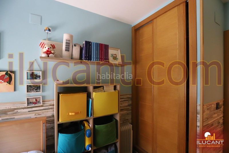 Foto a0f9bff0-6887-47d0-bd51-858f80565aa4. Casa amb calefacció a Divina Pastora Alicante